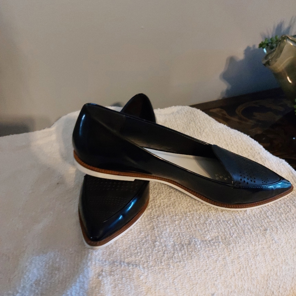 Aldo leather flats